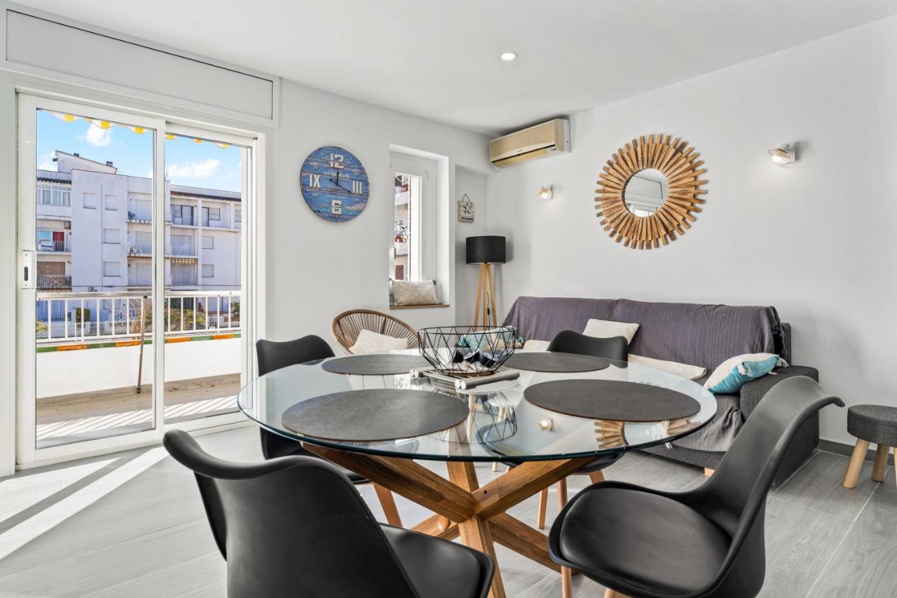 Apartamento Welcs -013- Con Terraza Y Piscina Lägenhet Empuriabrava Exteriör bild